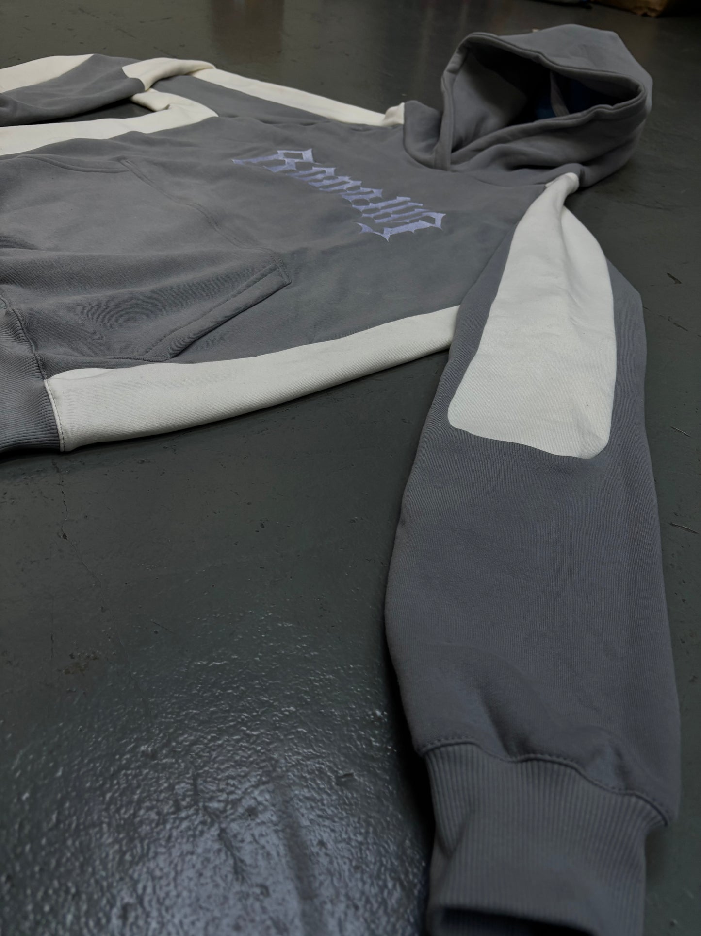 BANALLY ¨URBAN CLOUD¨ TRACKSUIT - ICE STEEL