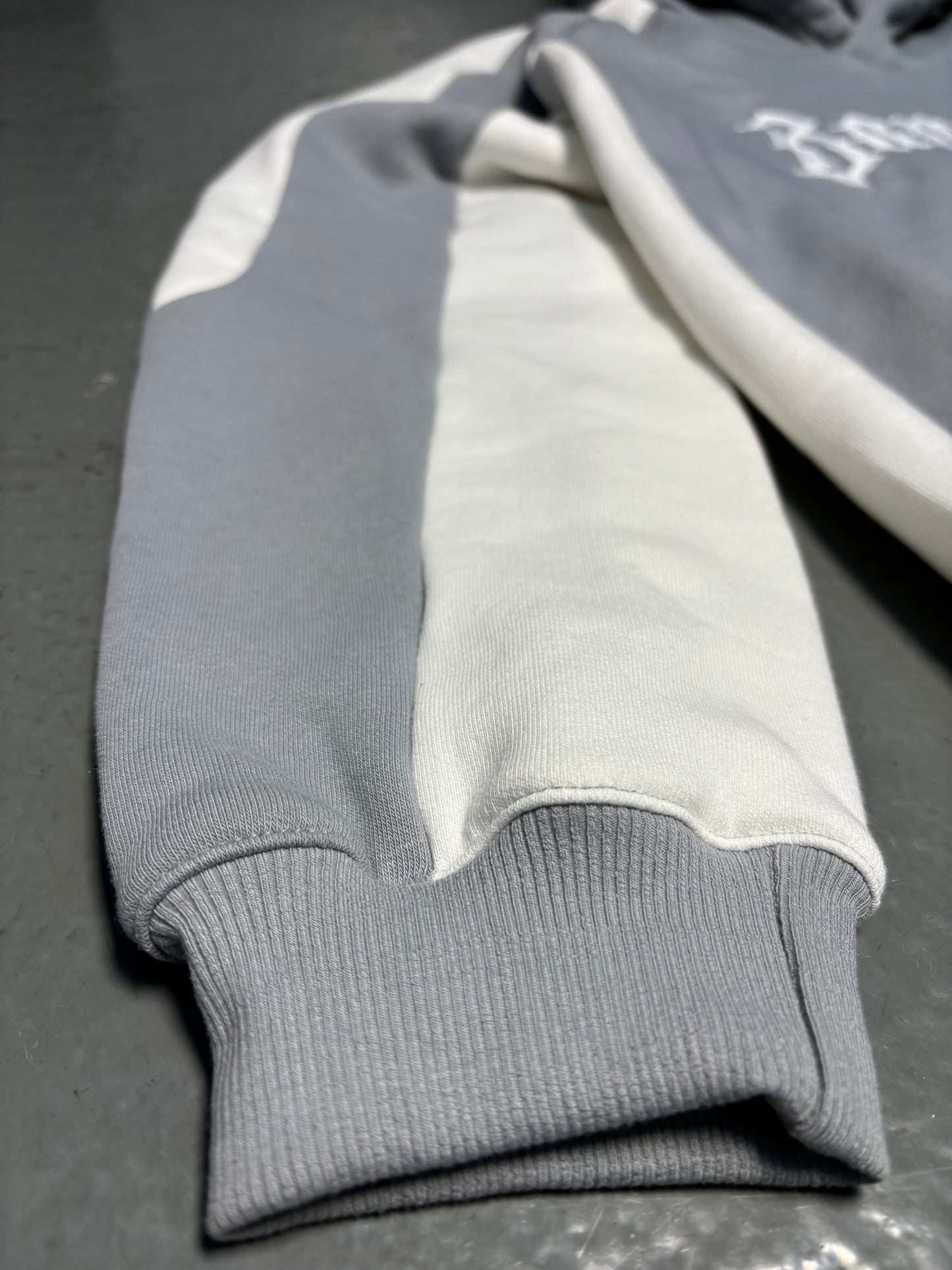 "URBAN CLOUD" HOODIE 2.0 - ICE STEEL
